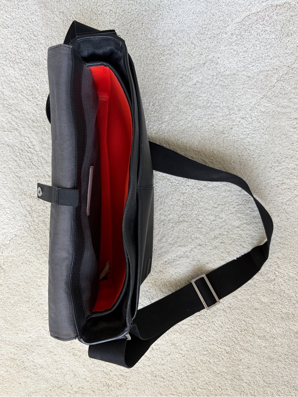 Jack Spade Barrow Black Leather Messenger Laptop Crossbody Bag - Picture 12 of 16